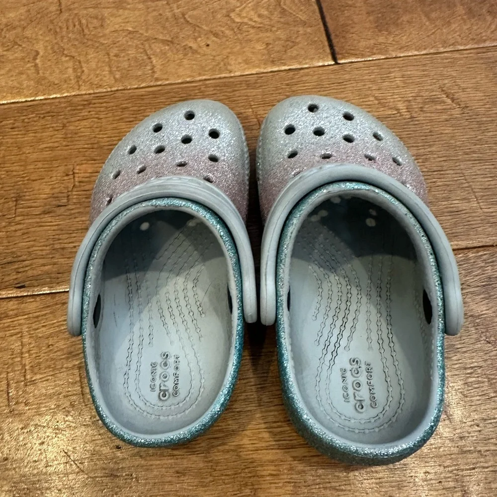CROCS Kids Glitter Water Shoes - Silver